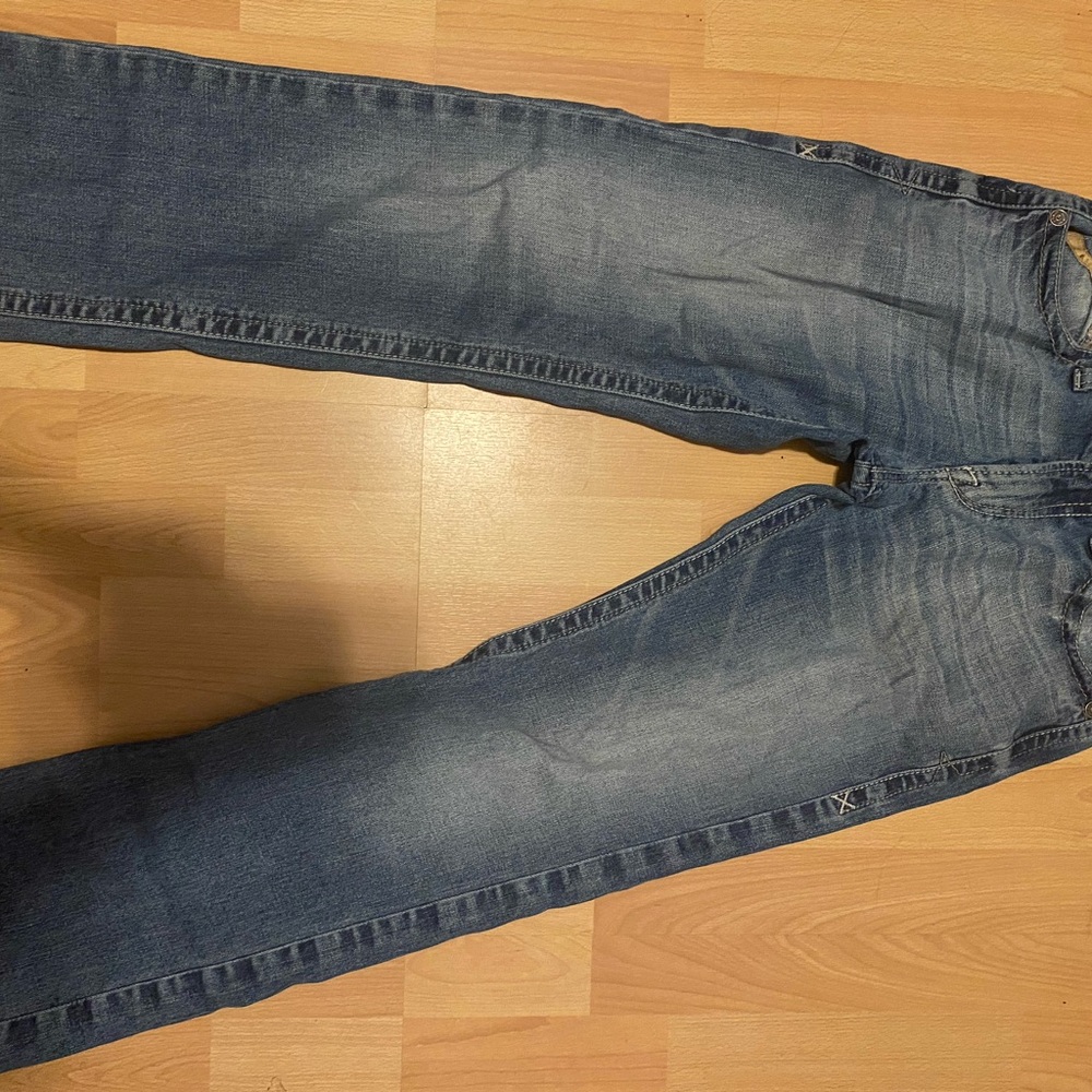Ariat Slim Fit Straight Leg Jeans